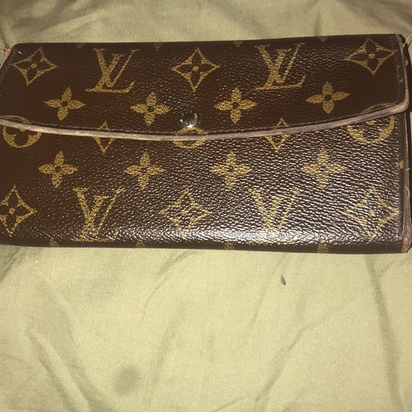 Biggest Louis Vuitton Wallets For Men
